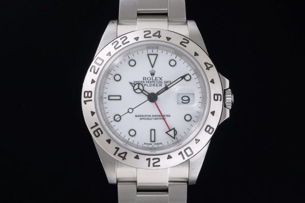 人気のホワイトダイヤル　EXPLORER II Ref.16570