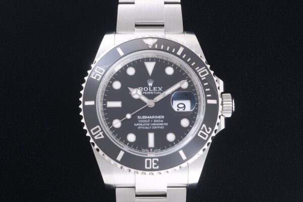 新着入荷情報【SUBMARINER】126610LN