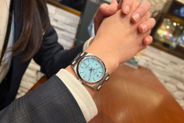 女性のお客様　ターコイズいかがですか！